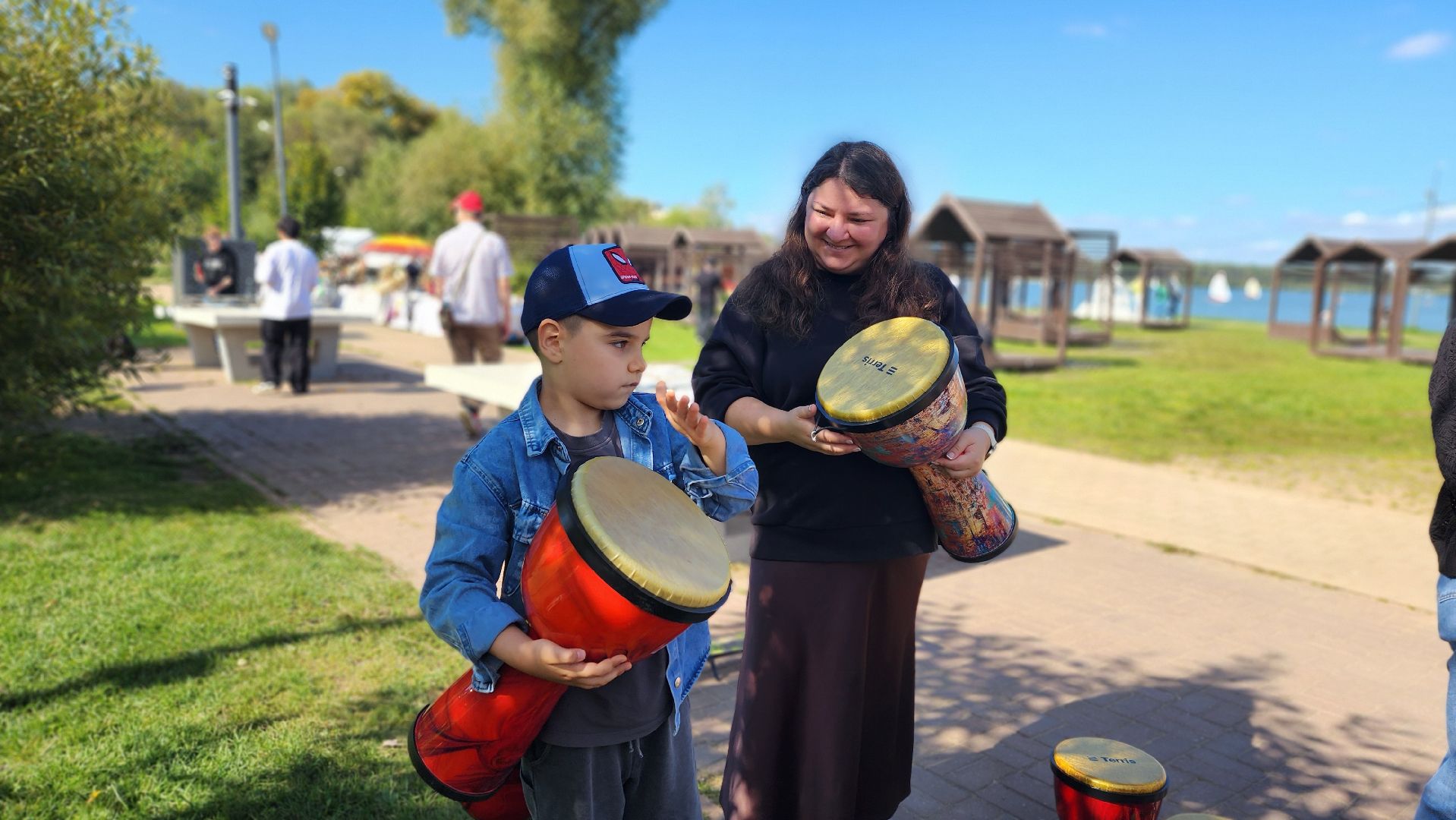 солнечногорск, день города, барабанное шоу, африканские барабаны,