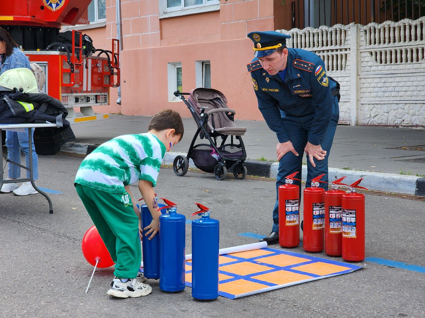 мчс, выставка мчс, спасатели, ногинск, богородский городской округ,