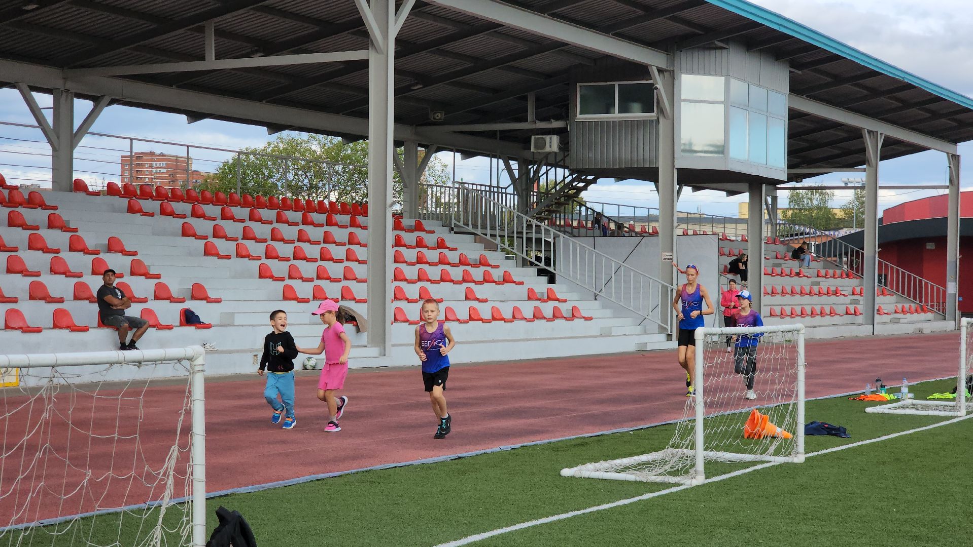 футбольное поле, Футбольное поле с подогревом, Лобня, Футбол , Зима , Снег,