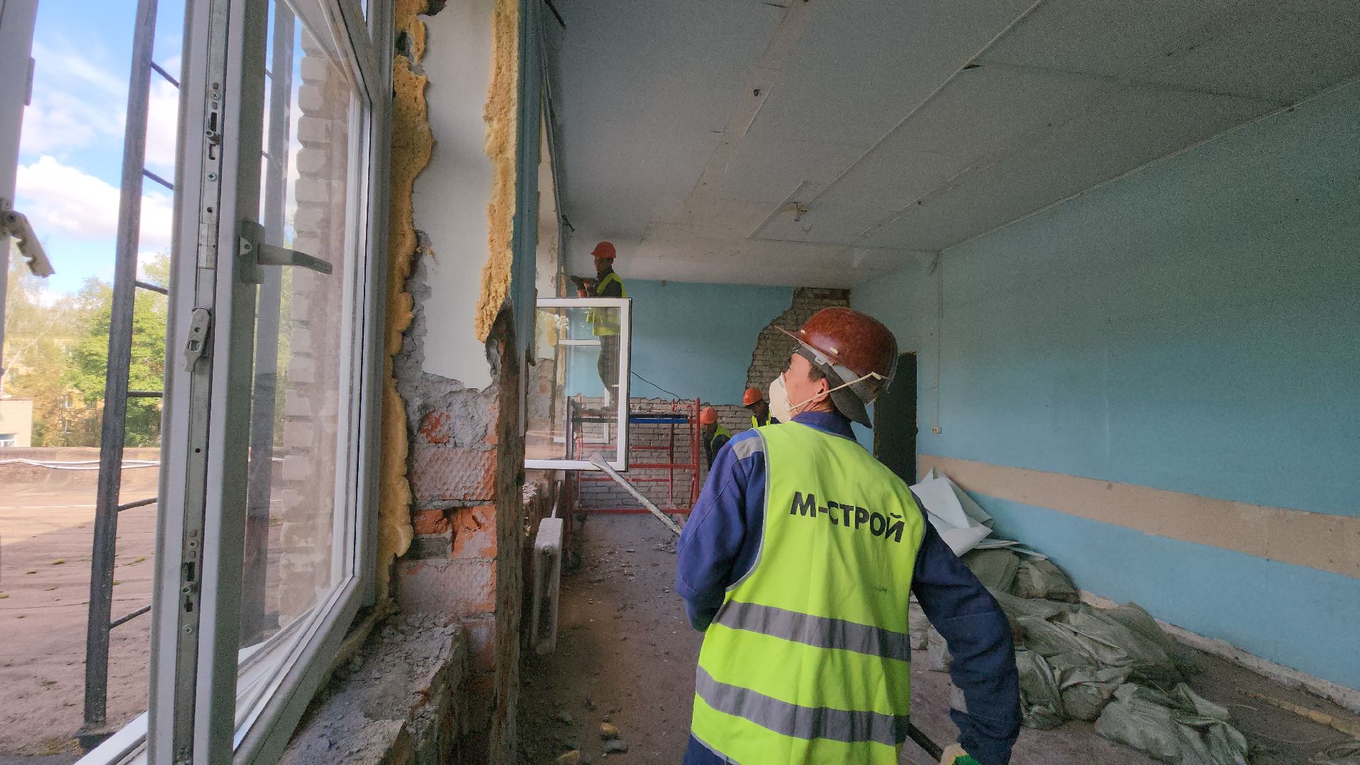 Капитальный ремонт школы , Лобня, Демонтажные работы ,