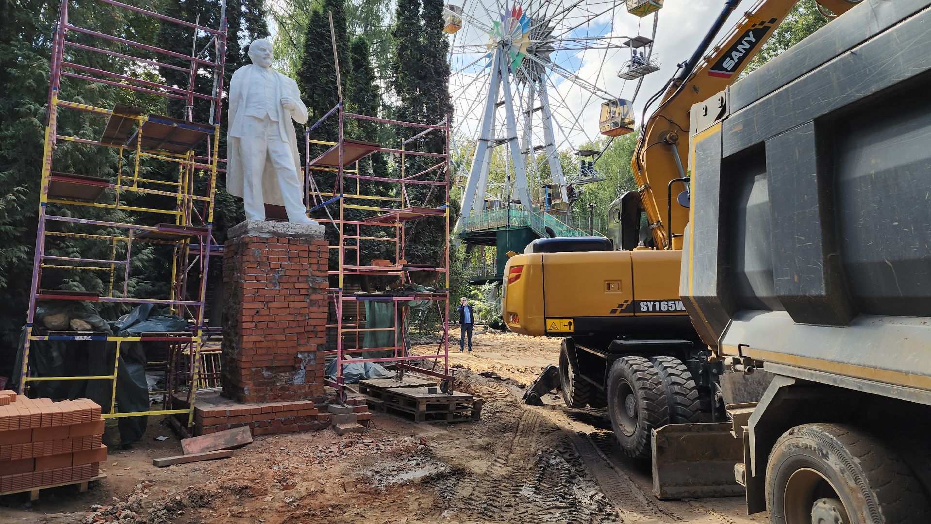 красногорск, история, краеведение, городской парк, реконструкция,