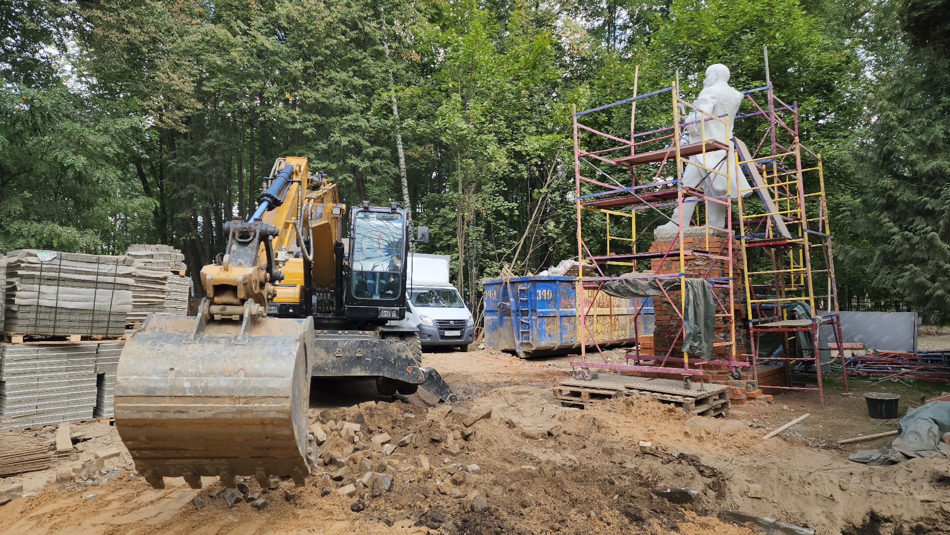 красногорск, история, краеведение, городской парк, реконструкция,