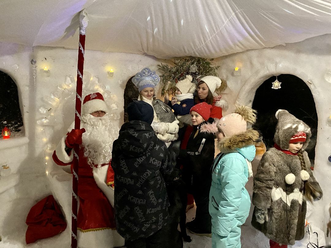 Клин, общество