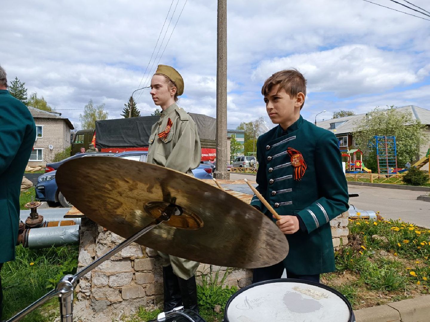 Можайск, Можайский городской округ, Подмосковье, День Победы, поздравление ветерана, фронтовая бригада, песни военных лет, 9 мая