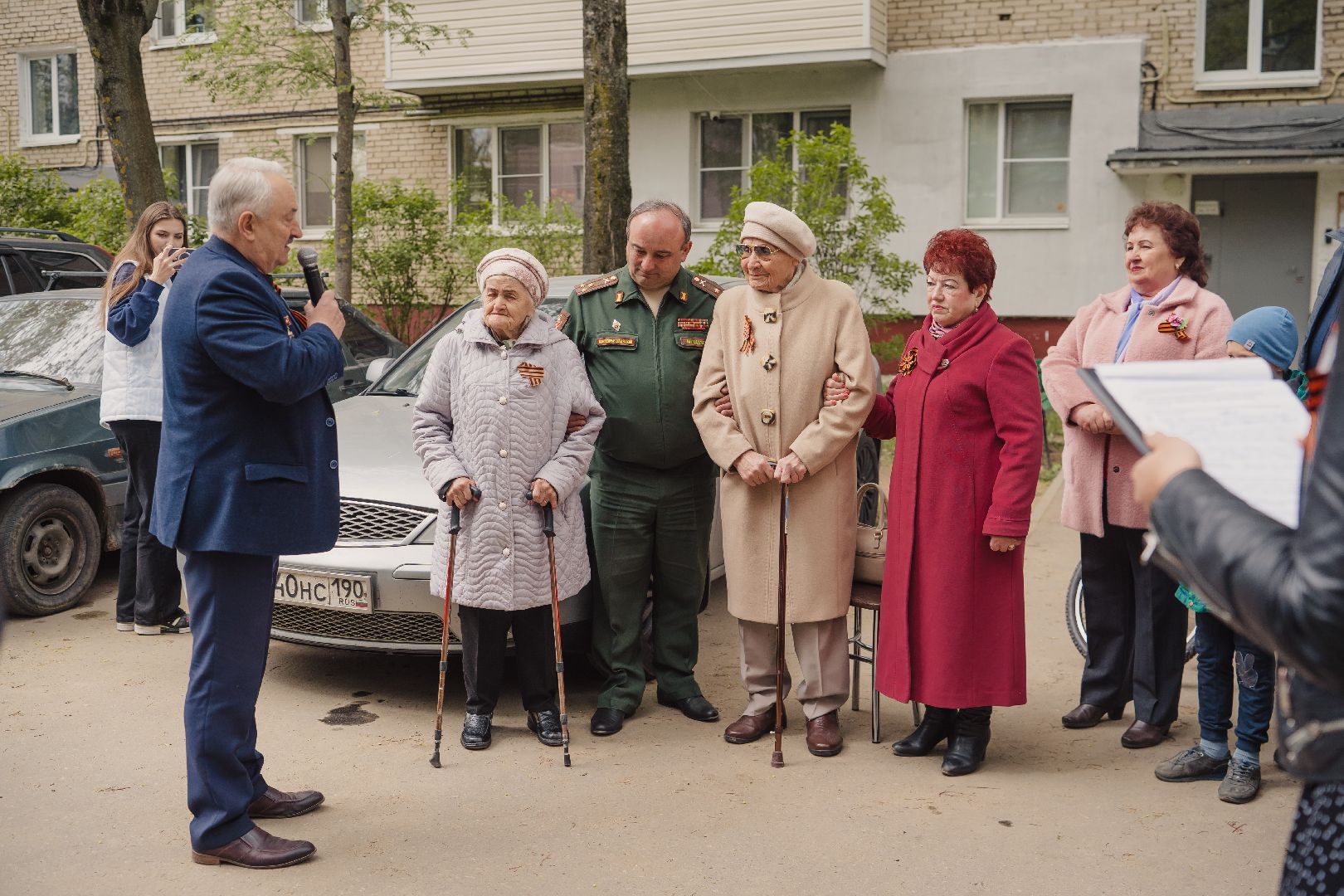 Можайск, Можайский городской округ, Подмосковье, День Победы, поздравление ветерана, фронтовая бригада, песни военных лет, 9 мая