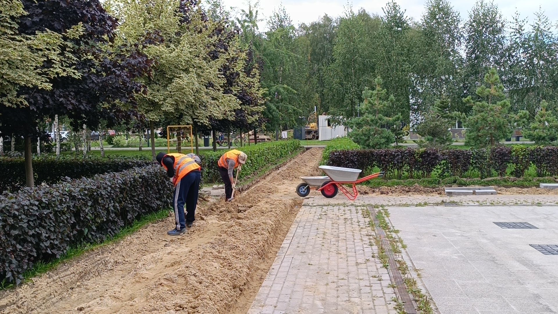 парк, лобня, пешеходная дорожка,