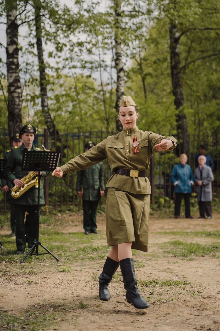 Можайск, Можайский городской округ, Подмосковье, День Победы, поздравление ветерана, фронтовая бригада, песни военных лет, 9 мая