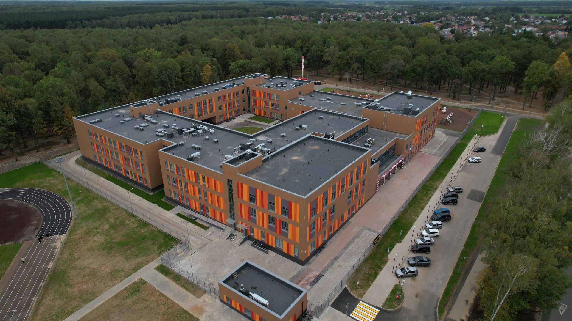 видео с коптера, школа 1 в климовске, образование в подольске,