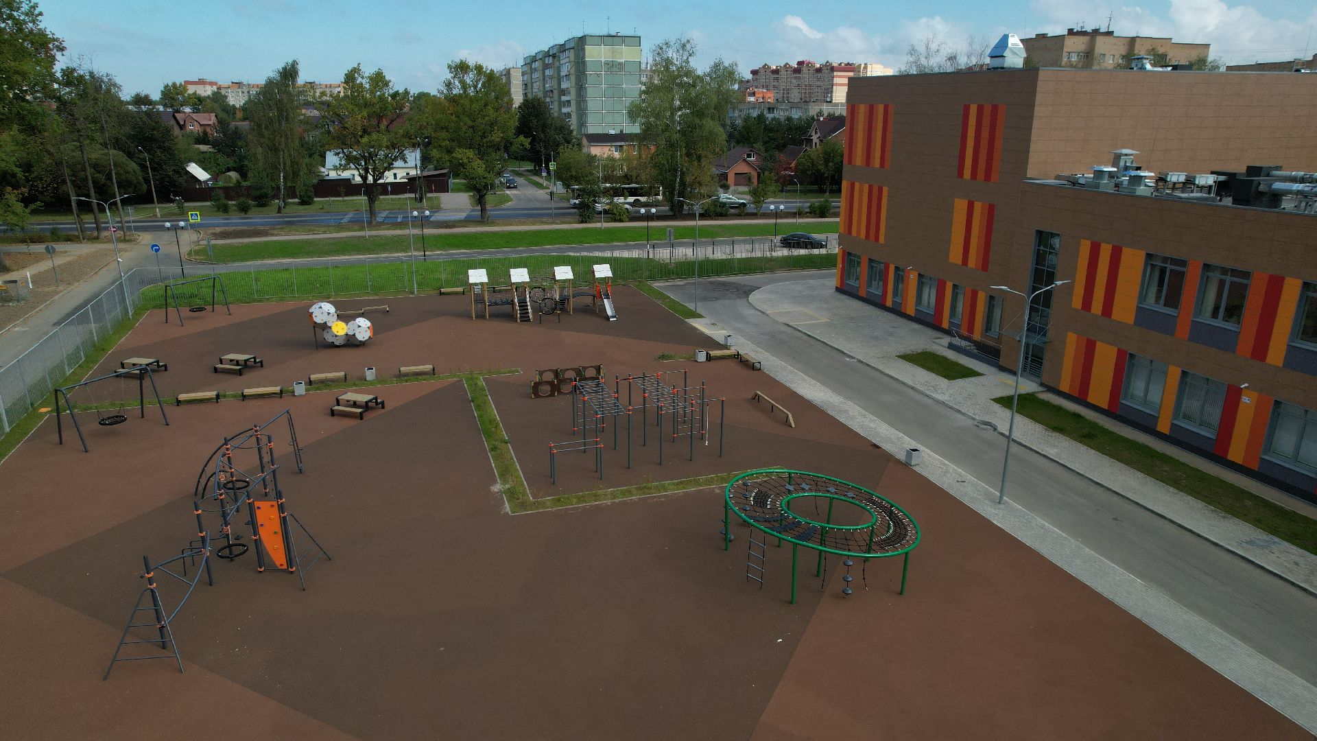 видео с коптера, школа 1 в климовске, образование в подольске,