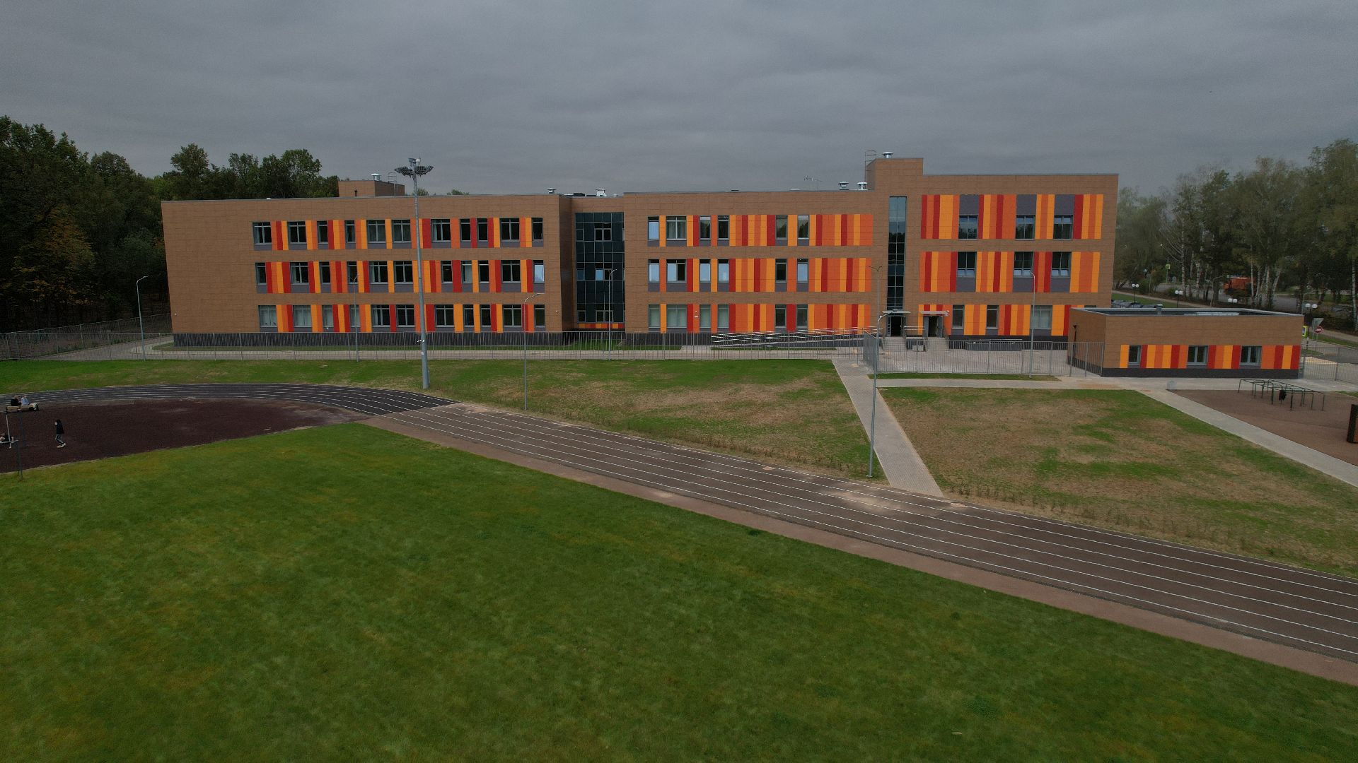 видео с коптера, школа 1 в климовске, образование в подольске,