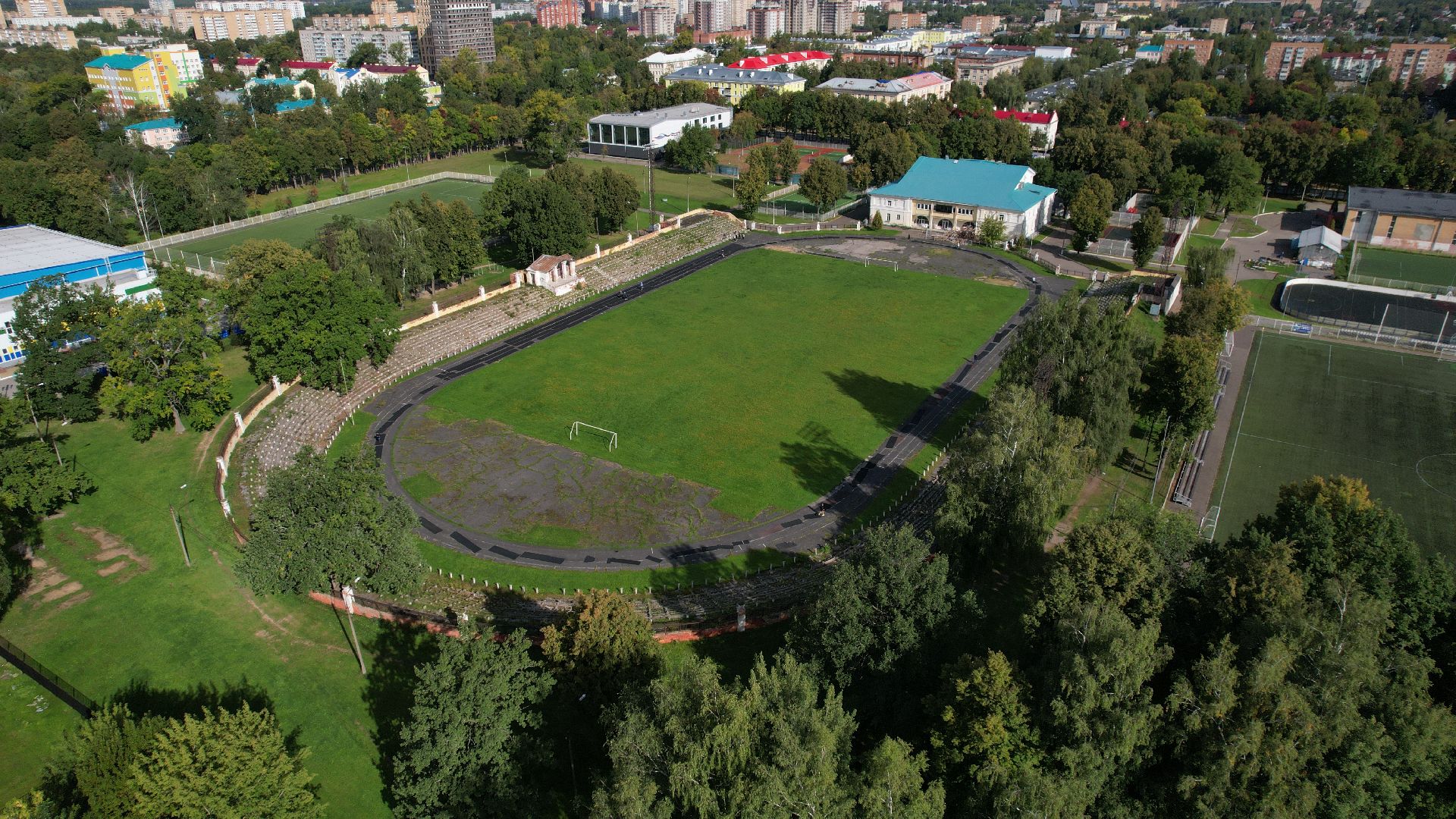 видео с коптера, стадион металлург,