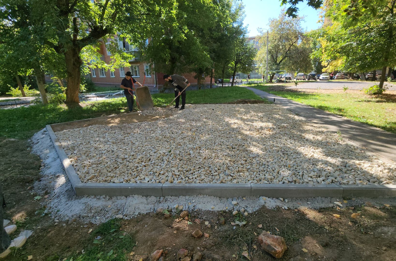 серпухов, благоустройство дворов в серпухове, новые парковки в серпухове,