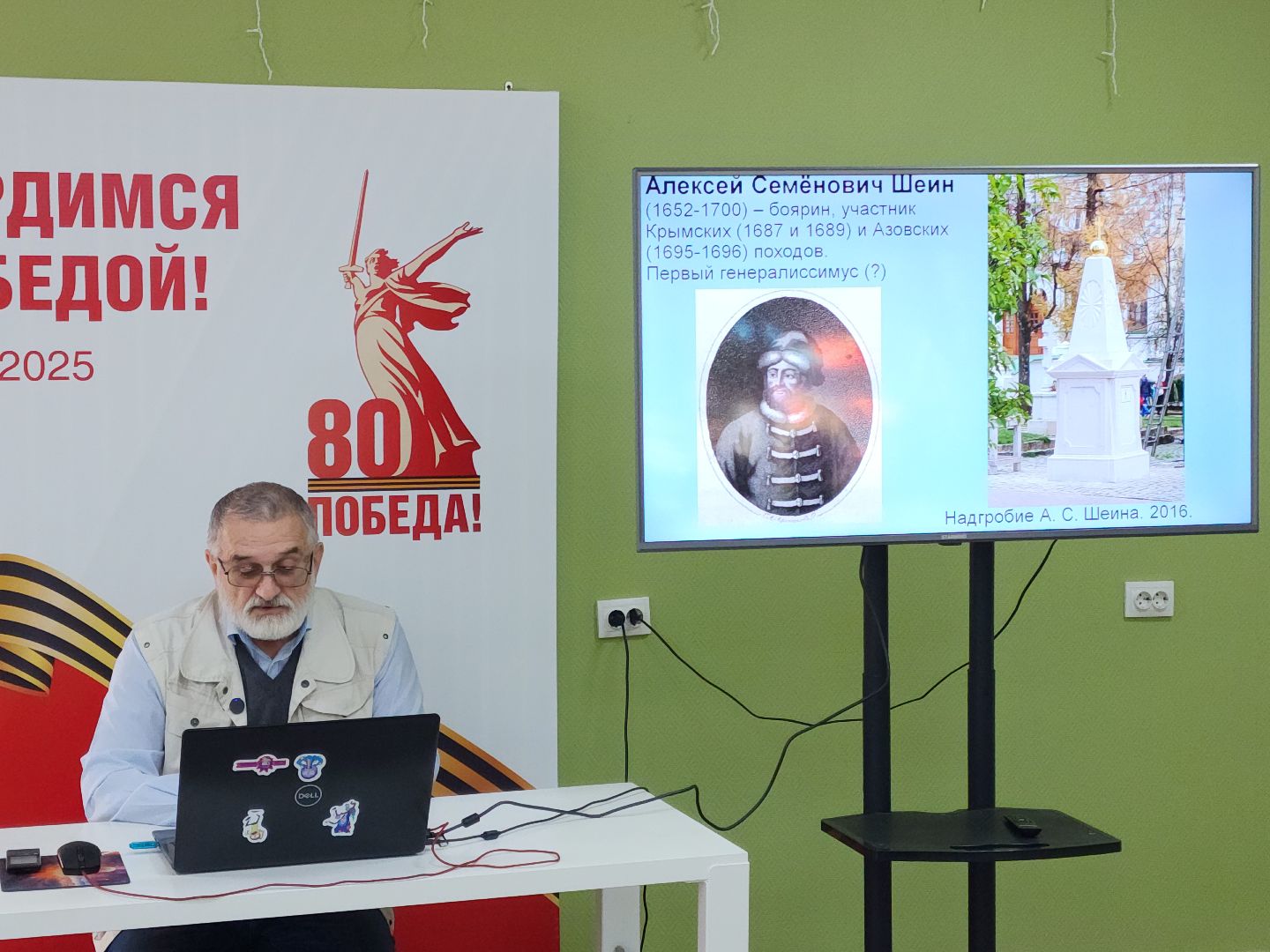 сергиев посад, сергиево-посадский городской округ, троице-сергиева лавра, сергиево-посадский музей-заповедник, под крышей, некрополь, знаменитые могилы, годуновы, могилы лавры, захоронения в лавре, кладбище троице-сергиевой лавры,