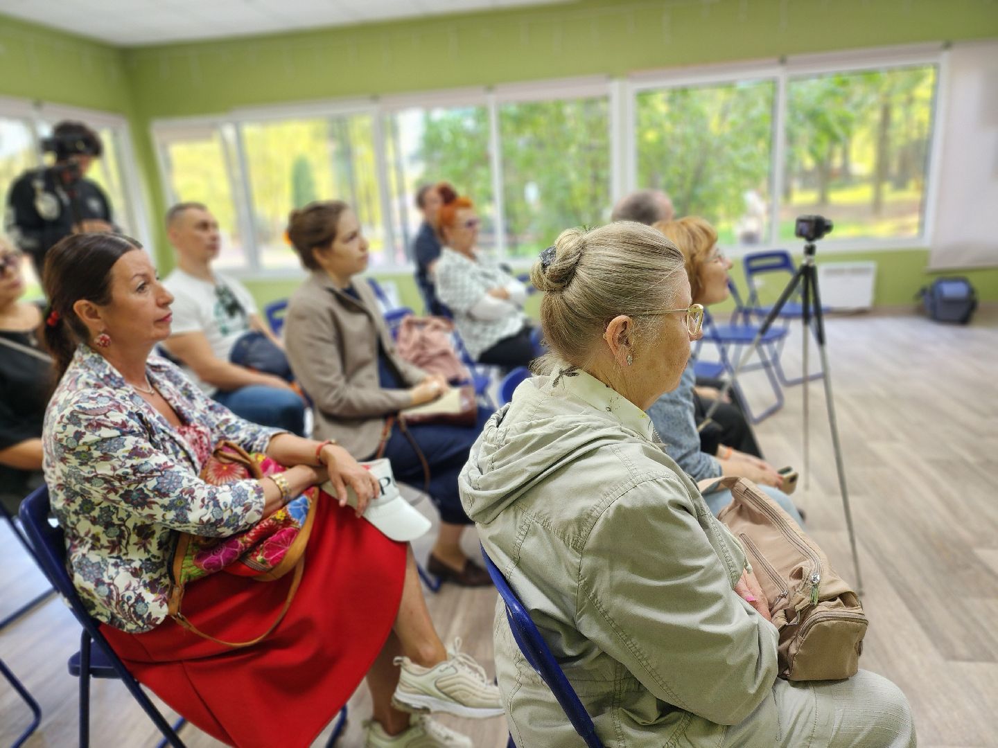 сергиев посад, сергиево-посадский городской округ, троице-сергиева лавра, сергиево-посадский музей-заповедник, под крышей, некрополь, знаменитые могилы, годуновы, могилы лавры, захоронения в лавре, кладбище троице-сергиевой лавры,