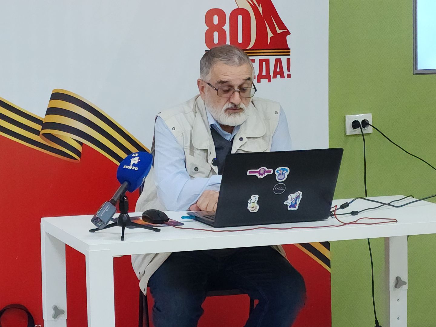 сергиев посад, сергиево-посадский городской округ, троице-сергиева лавра, сергиево-посадский музей-заповедник, под крышей, некрополь, знаменитые могилы, годуновы, могилы лавры, захоронения в лавре, кладбище троице-сергиевой лавры,