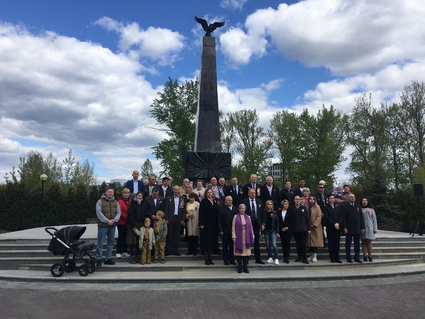 День Победы, возложение цветов, ветераны, мемориал, праздник