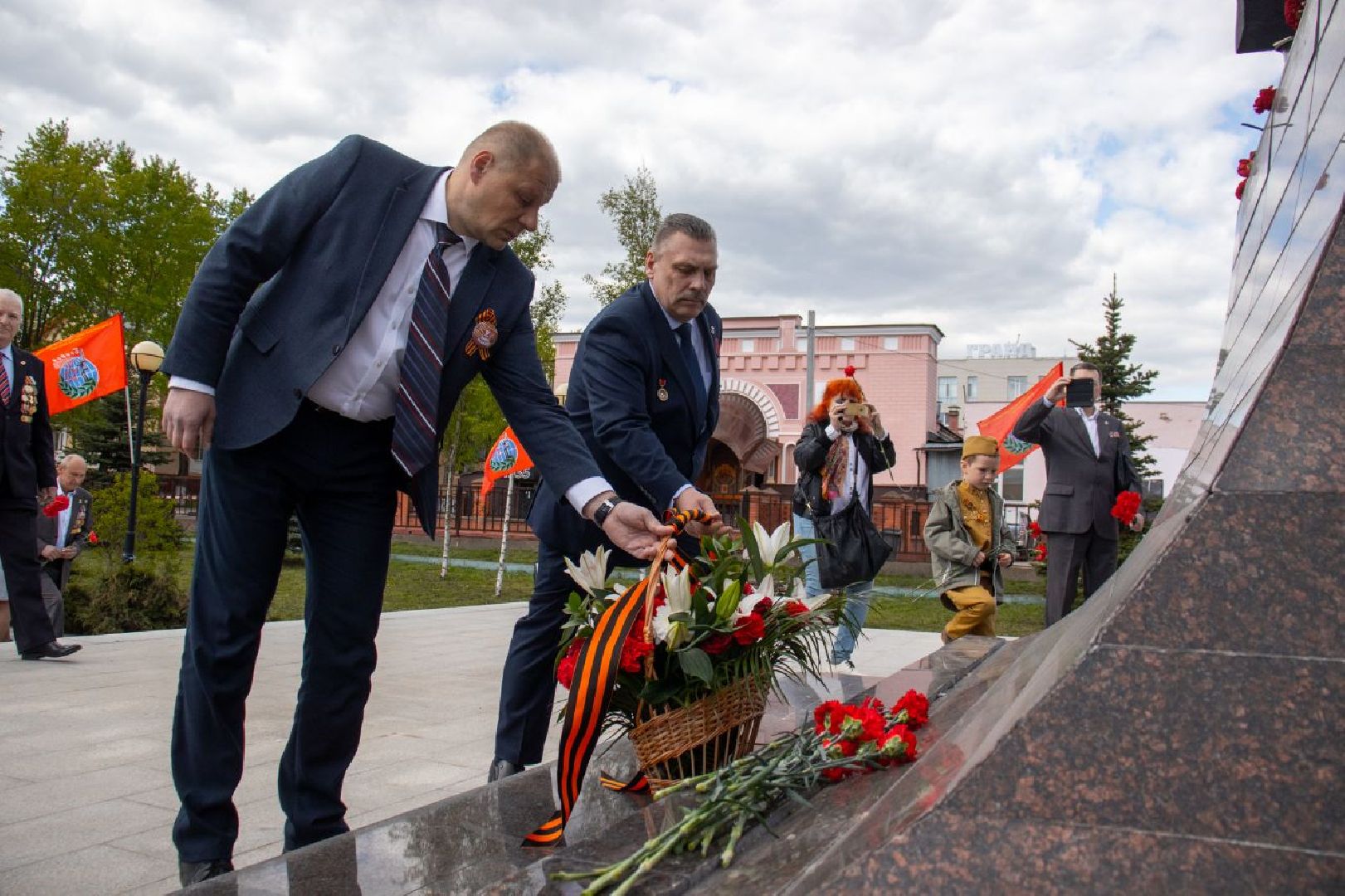 День Победы, возложение цветов, ветераны, мемориал, праздник