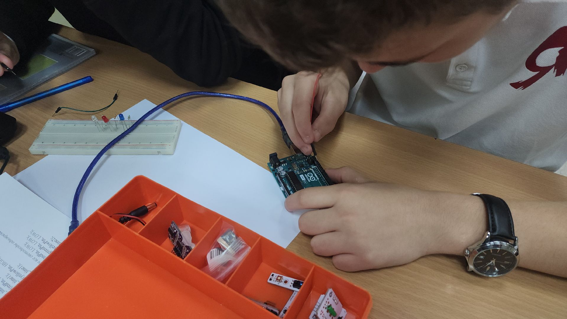 пушкинский округ, правдинский, образовательный комплекс, точка роста, програмирование, учащиеся, робототехника,язык программирования, светодиоды, светофор, предпрофессиональные классы,