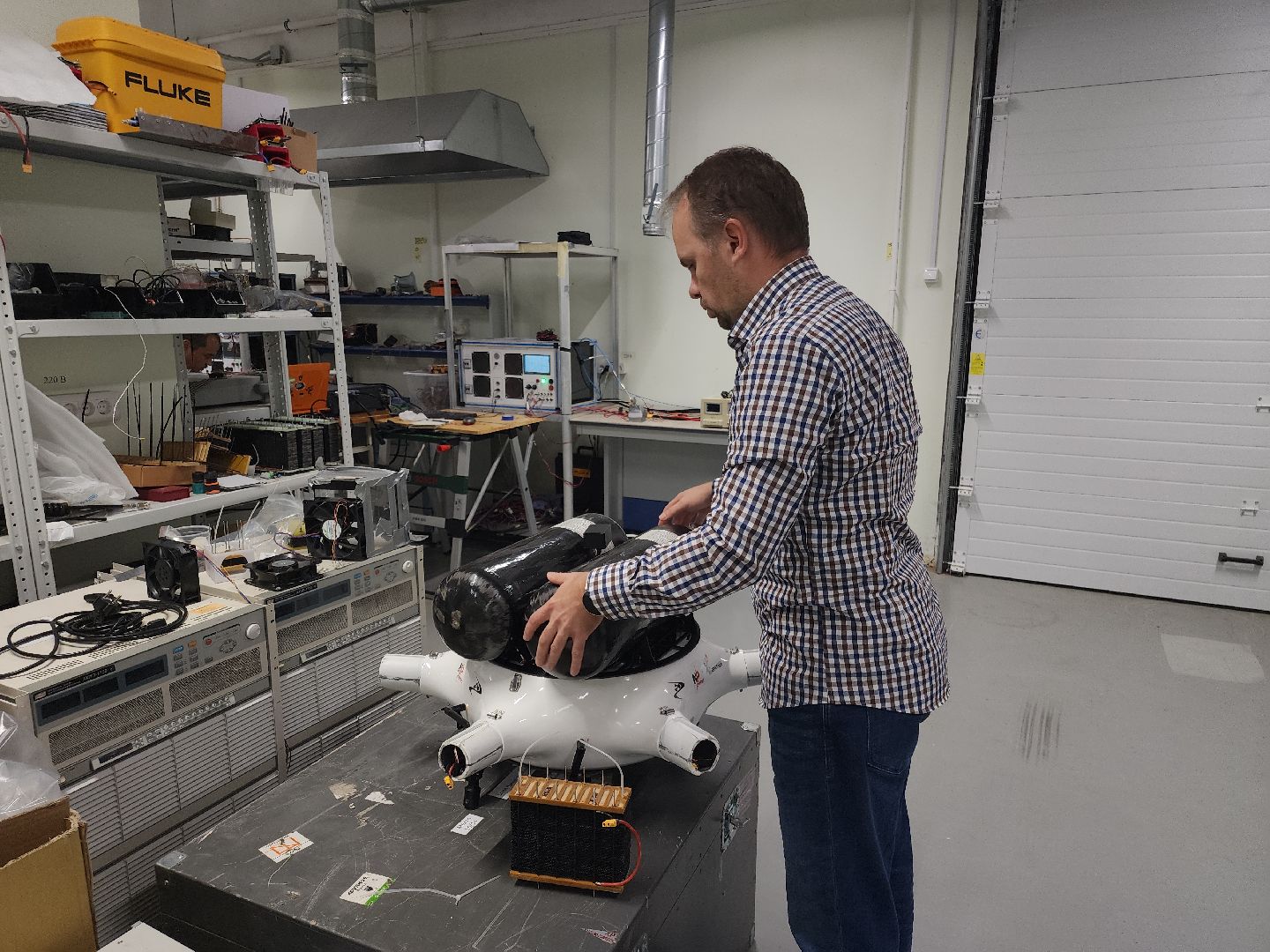 Черноголовка, Водородные установки, Гексакоптер ,