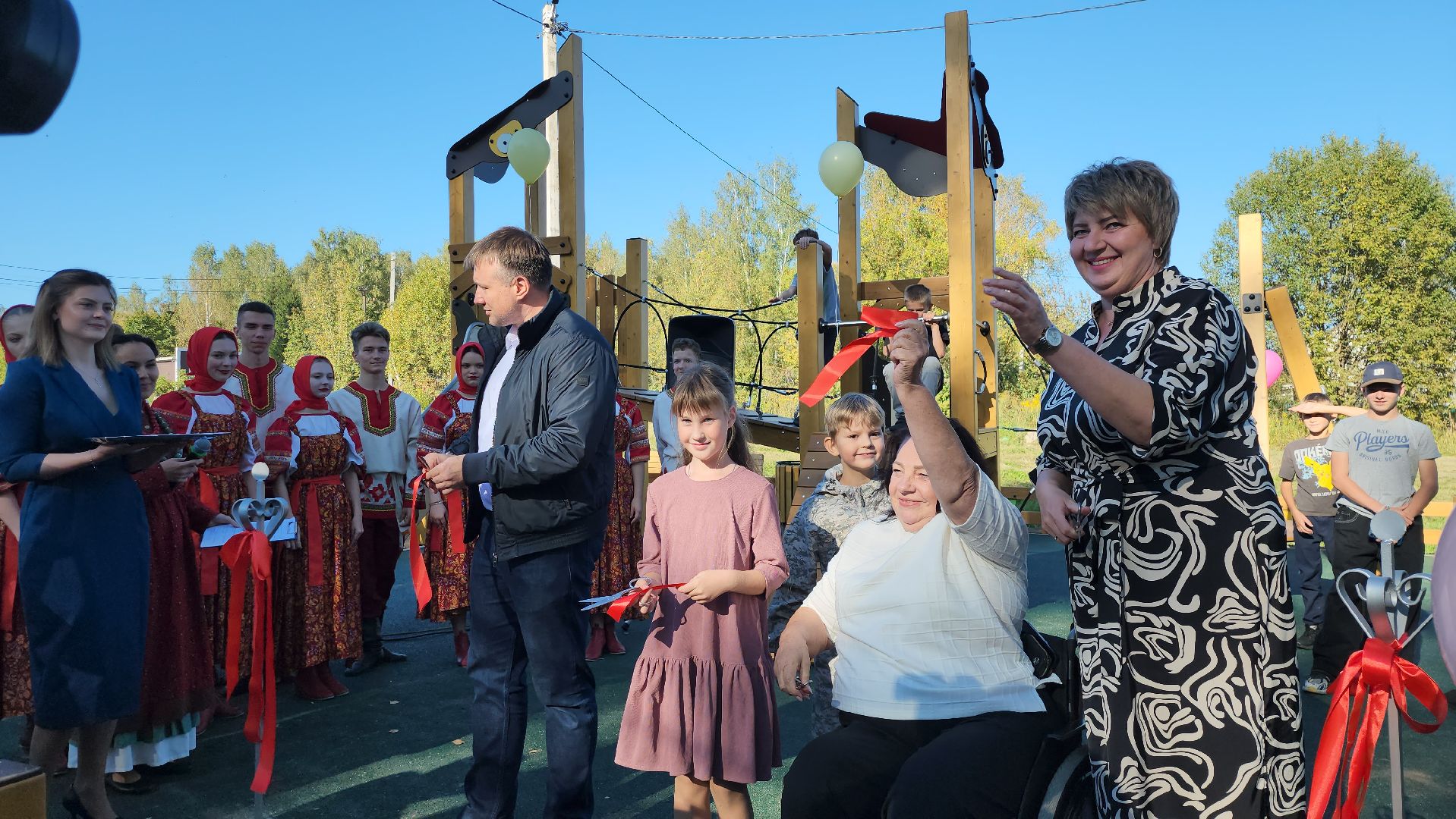 серпухов, бутрулино, подмосковье, новая детская площадка,