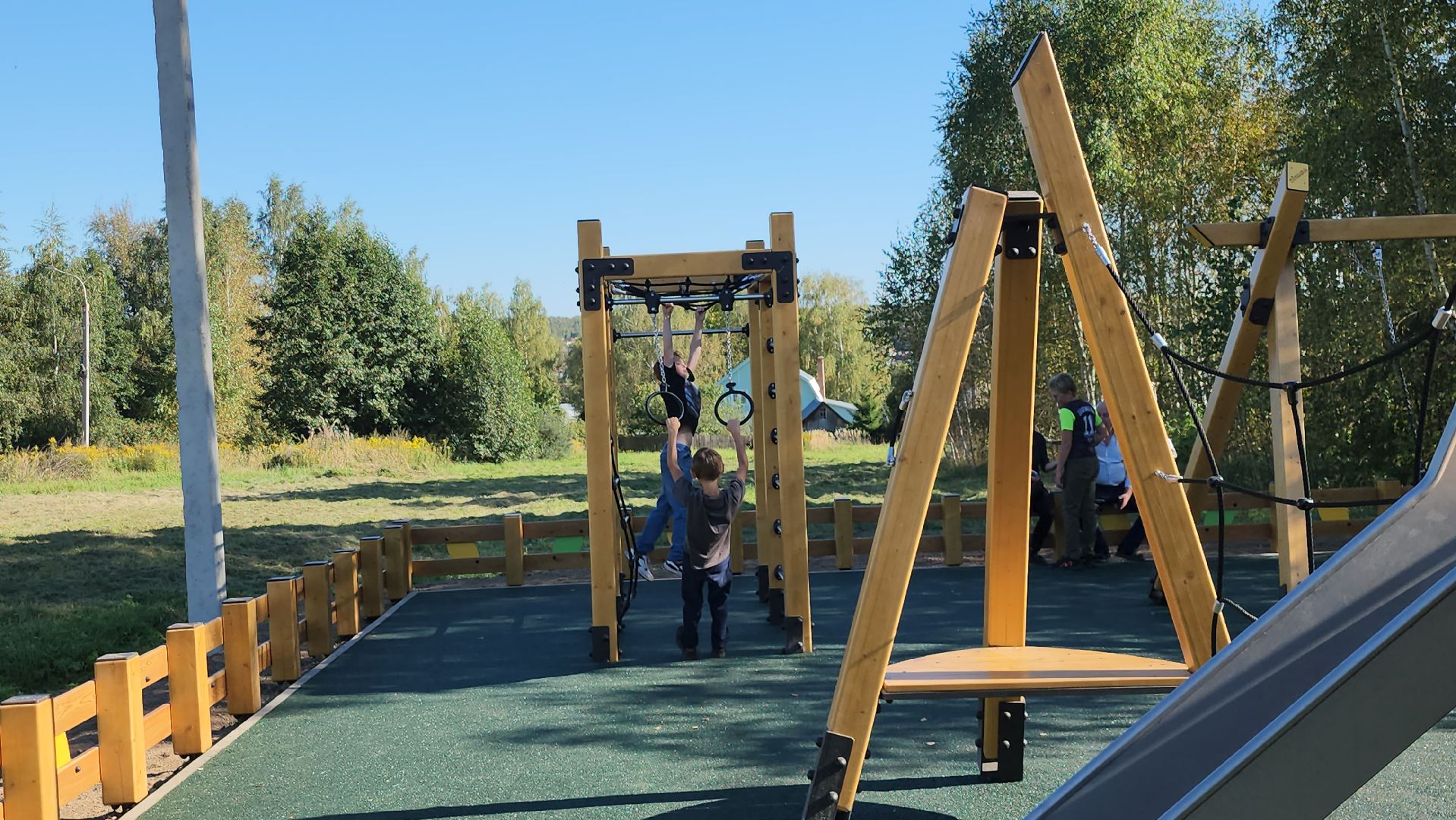 серпухов, бутрулино, подмосковье, новая детская площадка,