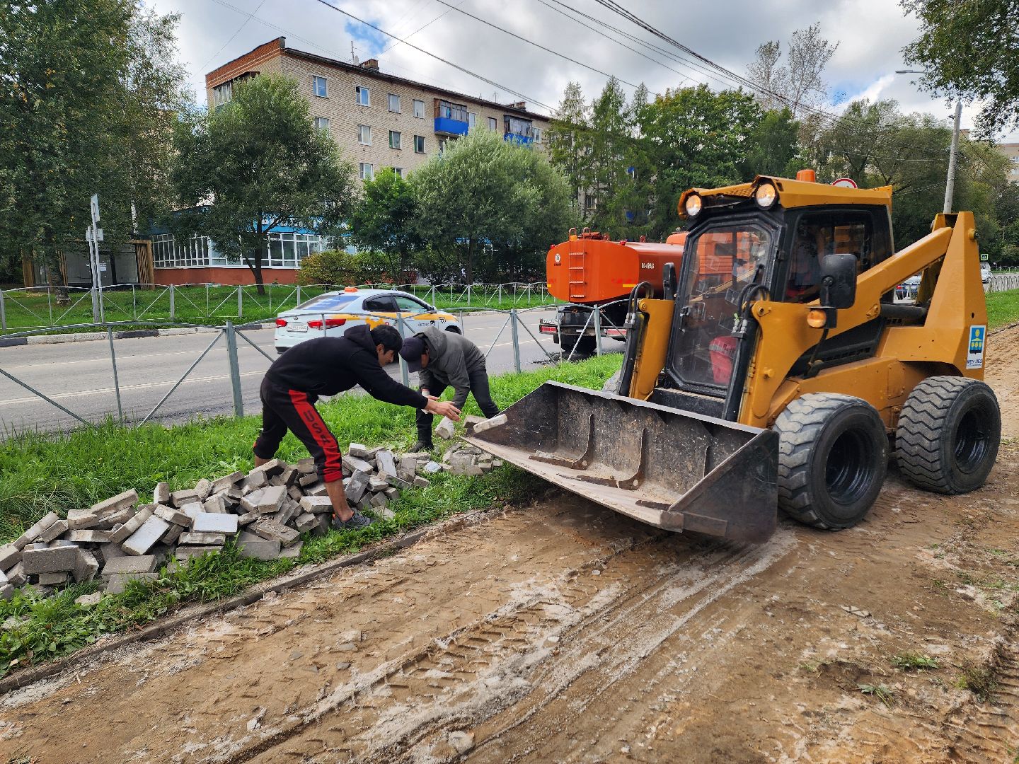 солнечногорск, жители , благоустройство , тротуар,
