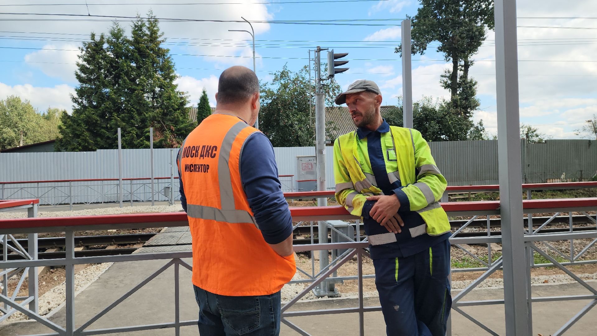 установка, Освещение , светодиодные фонари, железнодорожная станция, Луговая, Лобня ,