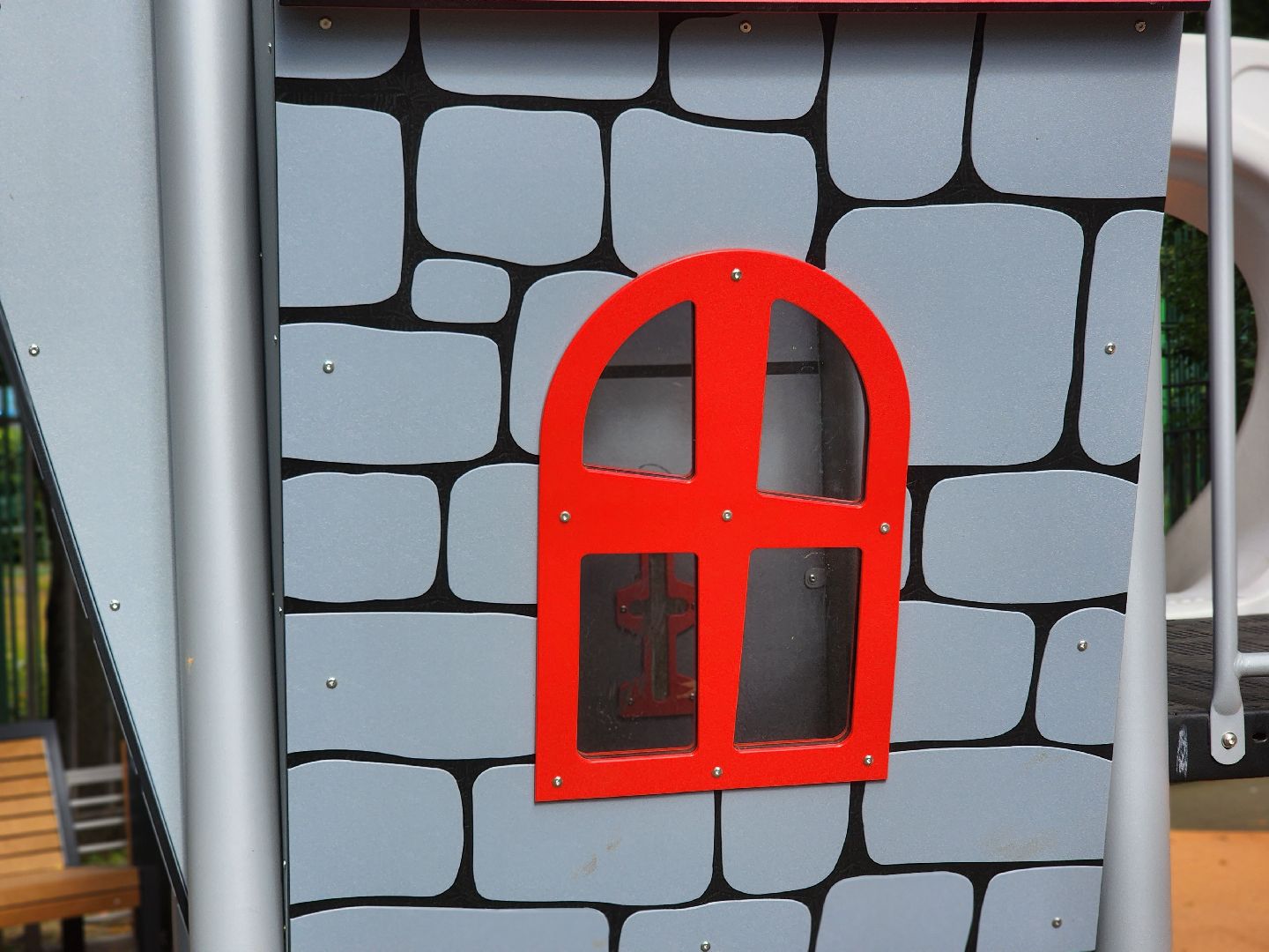 королёв, благоустройство ,  новая детская площадка на октябрьской в королеве,