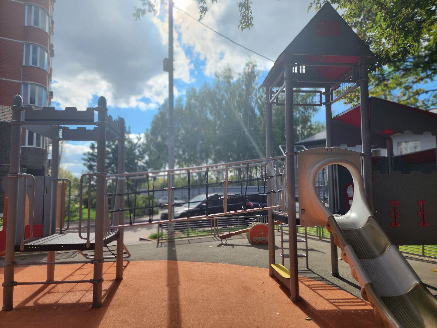 королёв, благоустройство ,  новая детская площадка на октябрьской в королеве,