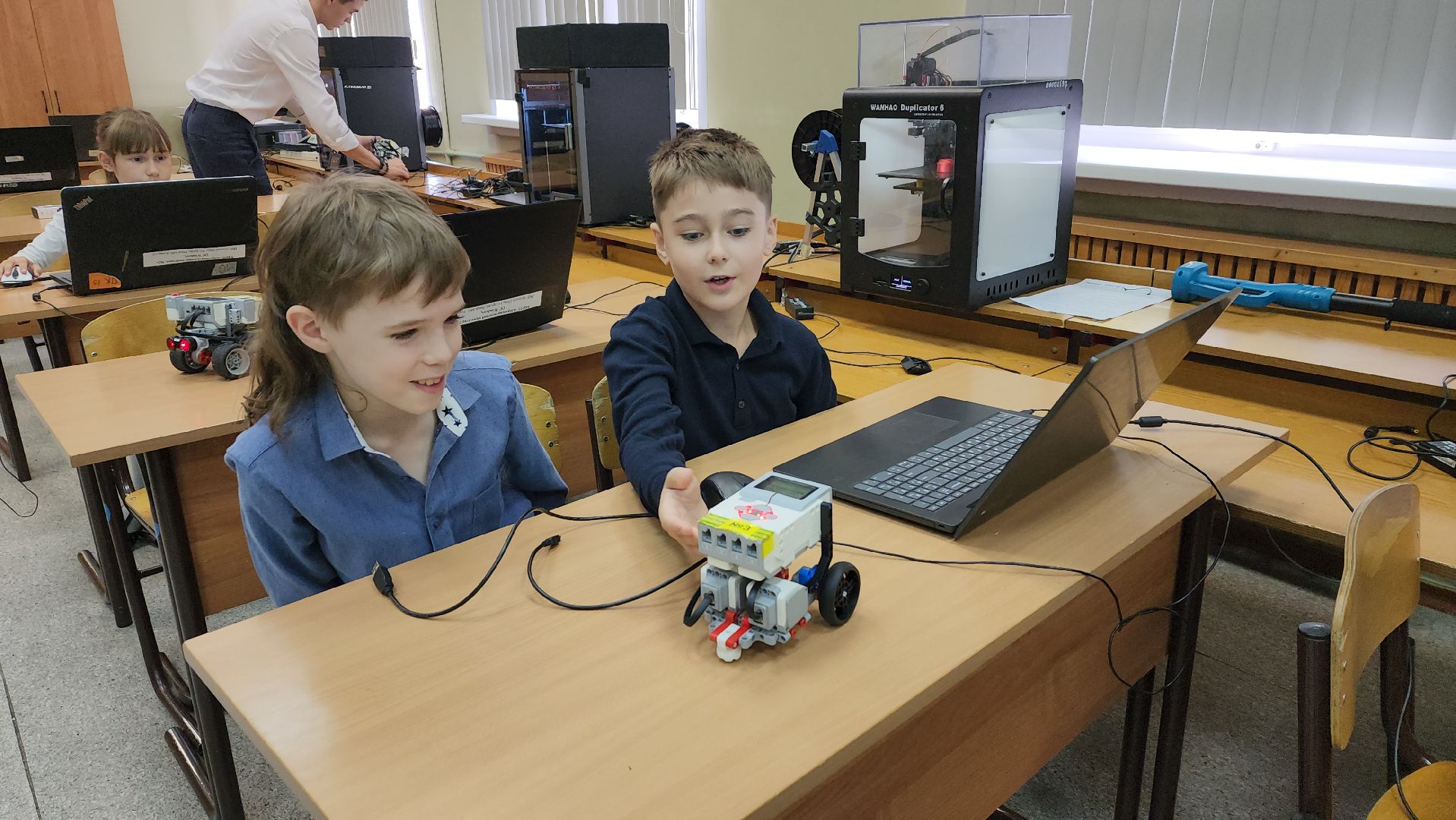 пушкинский округ, правдинский, робототехника, точка роста, образовательный комплекс, программирование, ученики,лего,конкурсы,