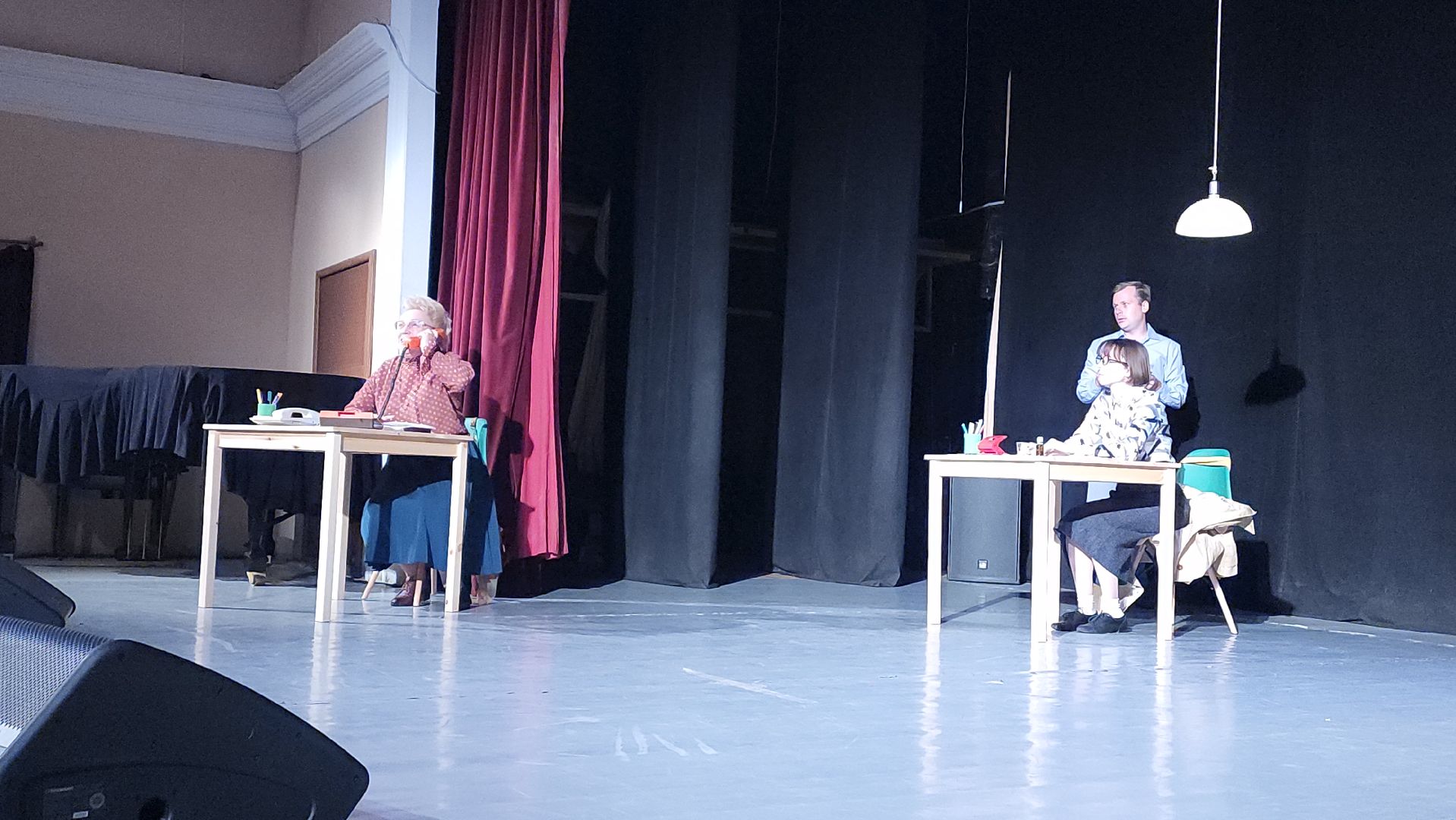 пушкино, театральная постановка, спектакль, дом культуры,зрители,премьера спектакля,актриса,театральные костюмы,