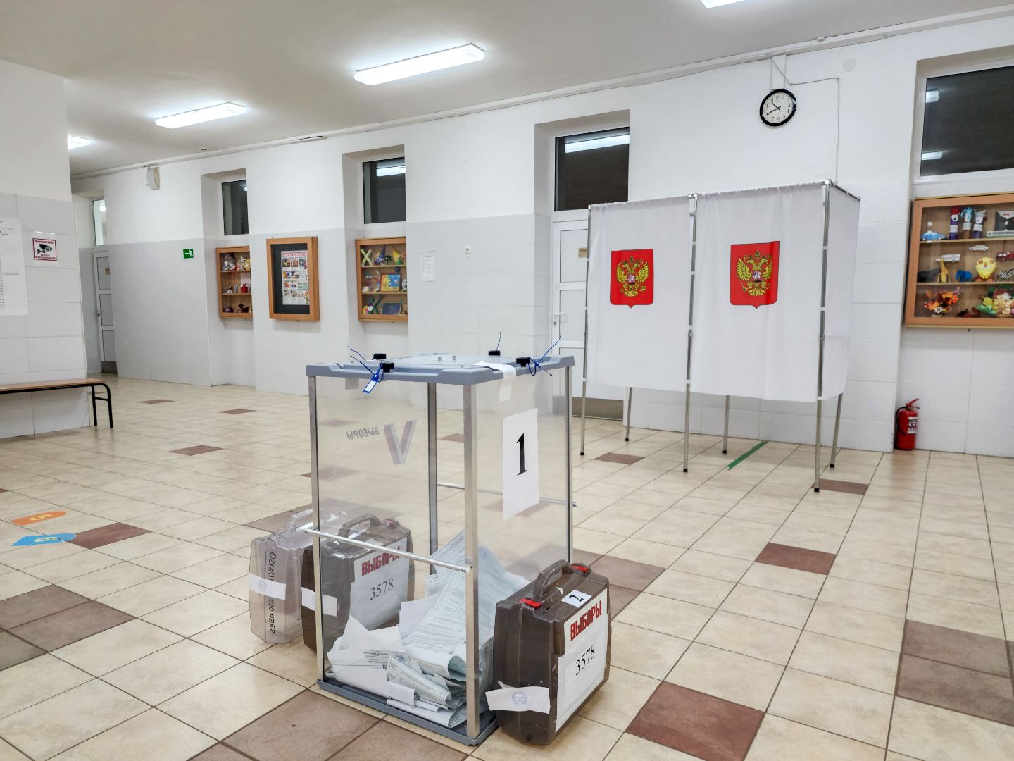 Подольск, Выборы, избирательный участок,Председатель уика,