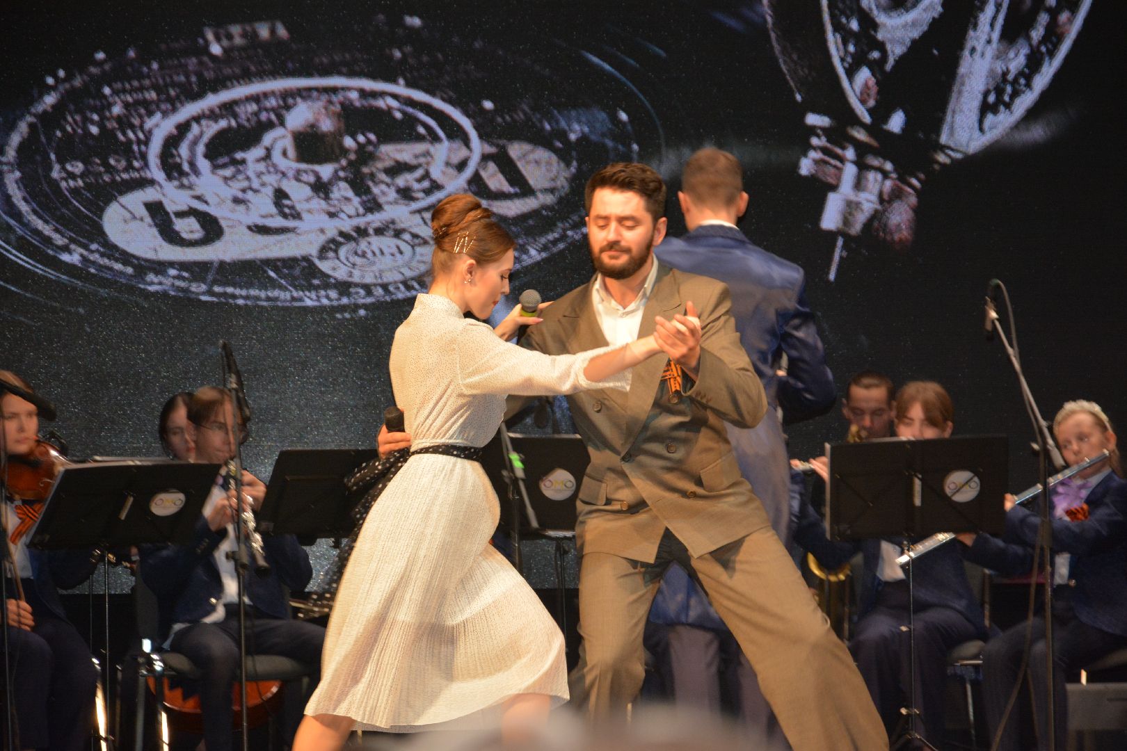 Звенигород, День Победы, Ирина Ватрунина, президентский фонд культурных инициатив, музыкально-поэтический спектакль