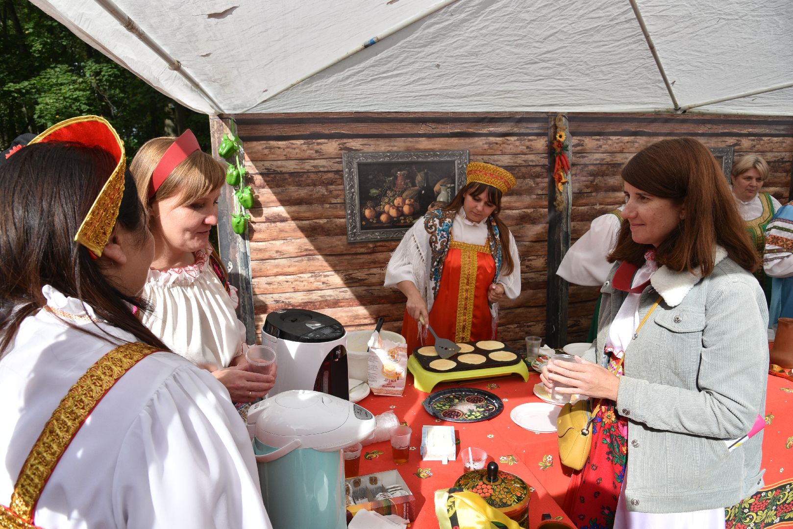 лотошино, лотошинский парк, картофельный разгуляй, праздник, парки подмосковья,