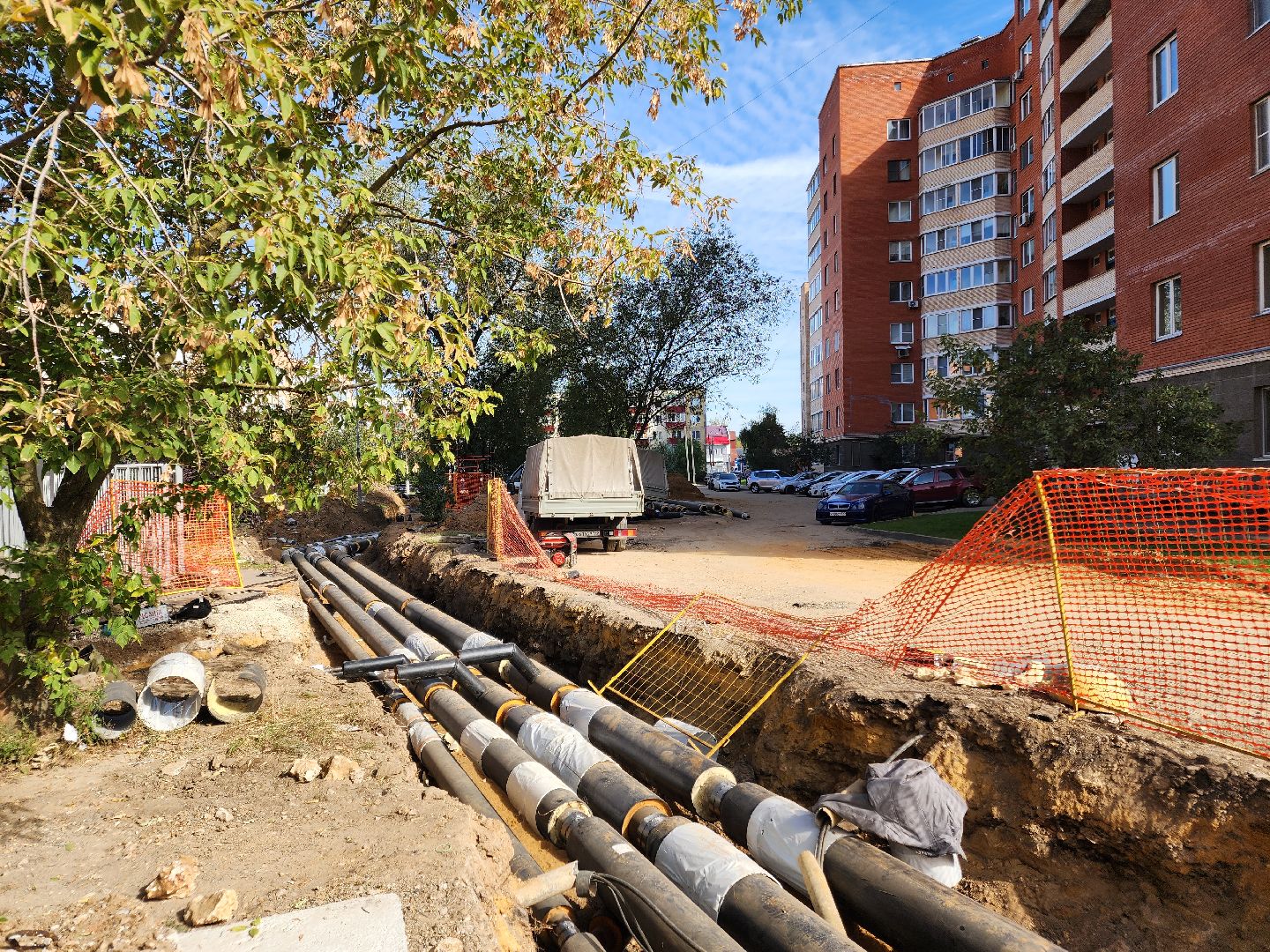 чехов, улица чехова , вишневый бульвар, капремонт теплосети, модернизация инженерных сетей , реконструкция , система отопления и гвс, горячее водоснабжение,подготовка к отопительному сезону, подключение домов к системе гвс, госпрограмма московской области,  развитие инженерной инфраструктуры,