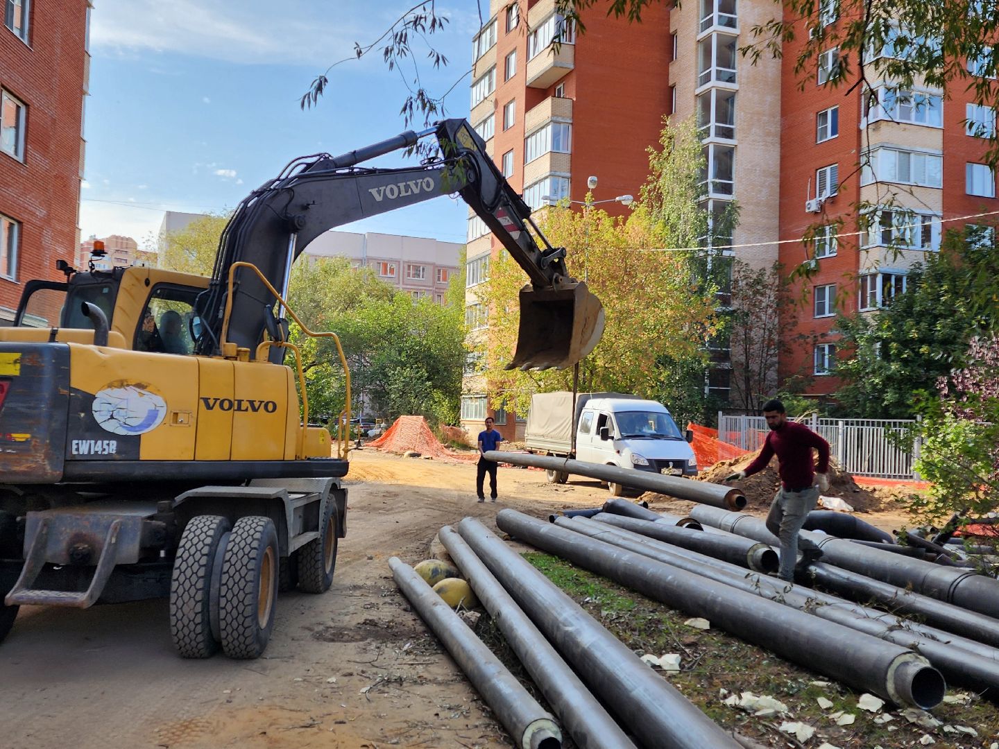 чехов, улица чехова , вишневый бульвар, капремонт теплосети, модернизация инженерных сетей , реконструкция , система отопления и гвс, горячее водоснабжение,подготовка к отопительному сезону, подключение домов к системе гвс, госпрограмма московской области,  развитие инженерной инфраструктуры,