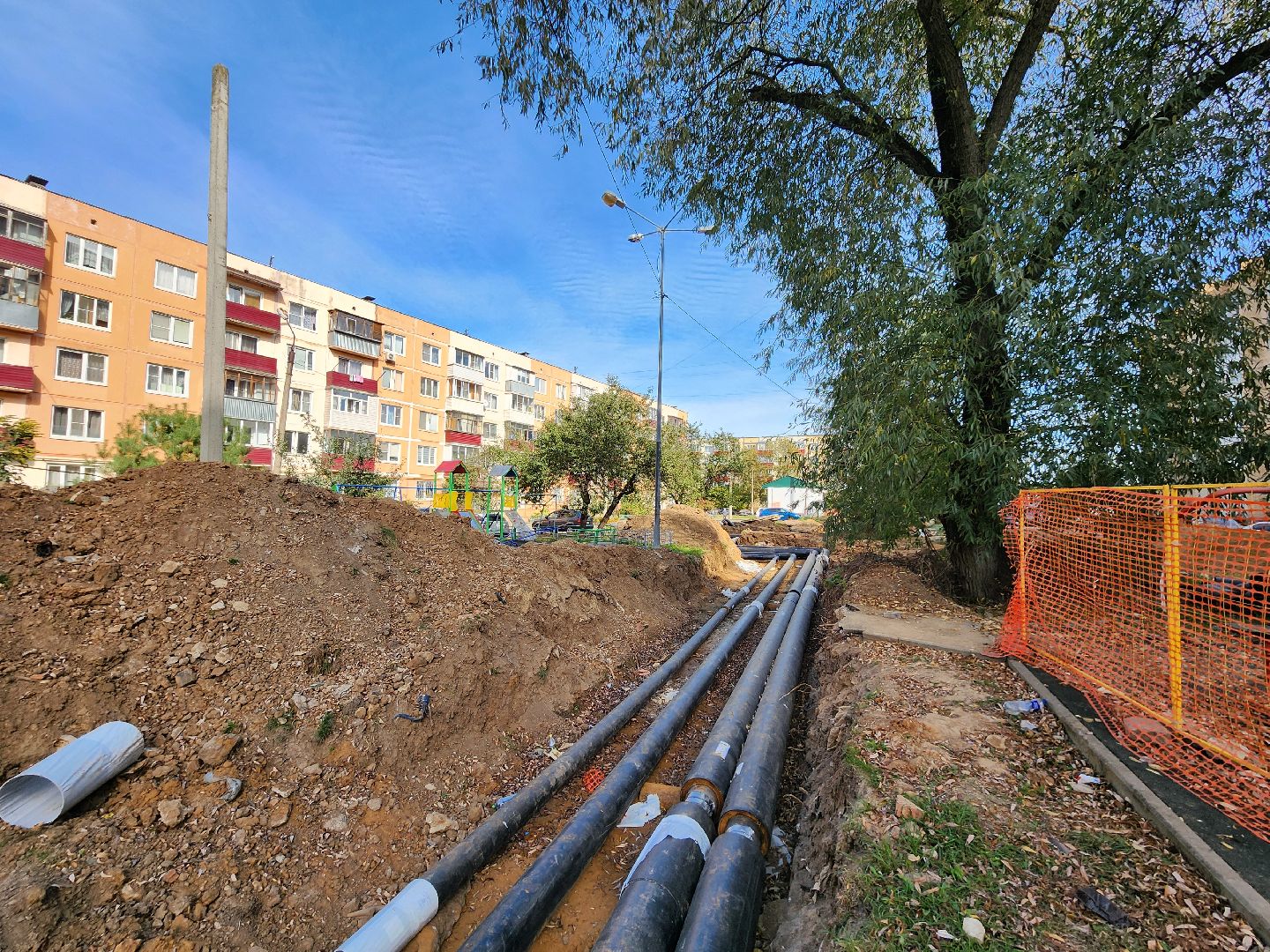 чехов, улица чехова , вишневый бульвар, капремонт теплосети, модернизация инженерных сетей , реконструкция , система отопления и гвс, горячее водоснабжение,подготовка к отопительному сезону, подключение домов к системе гвс, госпрограмма московской области,  развитие инженерной инфраструктуры,