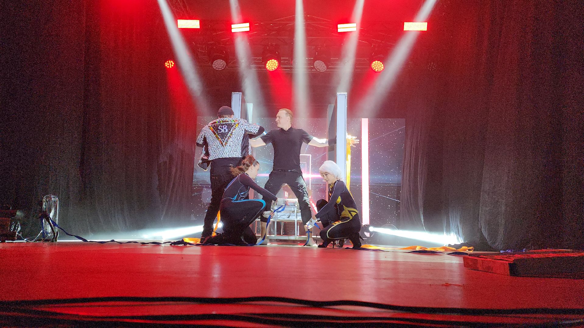 Зарайск, Мособлпарк, Братья Сафроновы в Зарайске, Конкурс иллюзионистов, Шоу братьев Сафроновых в Зарайске,