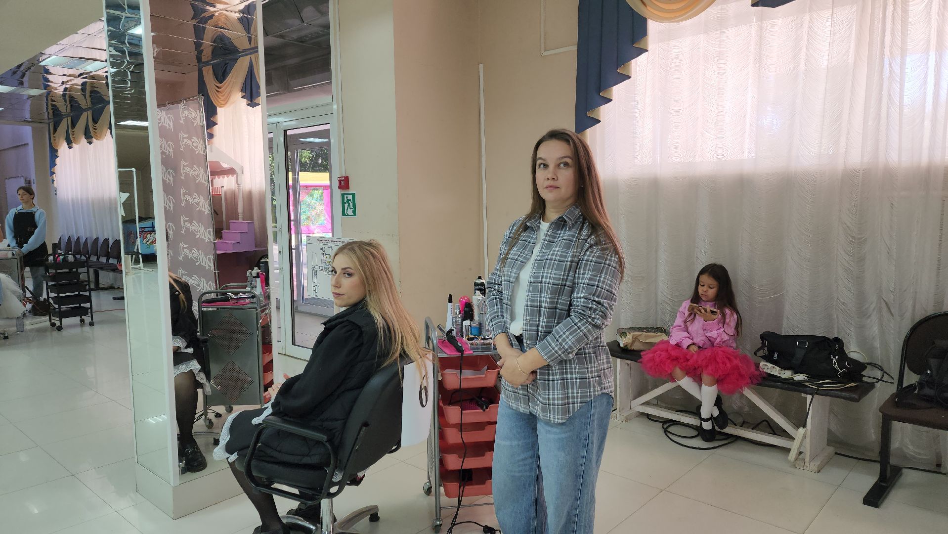 луховицы, день парикмахера, конкурс парикмахерского искусства, дом культуры старт,