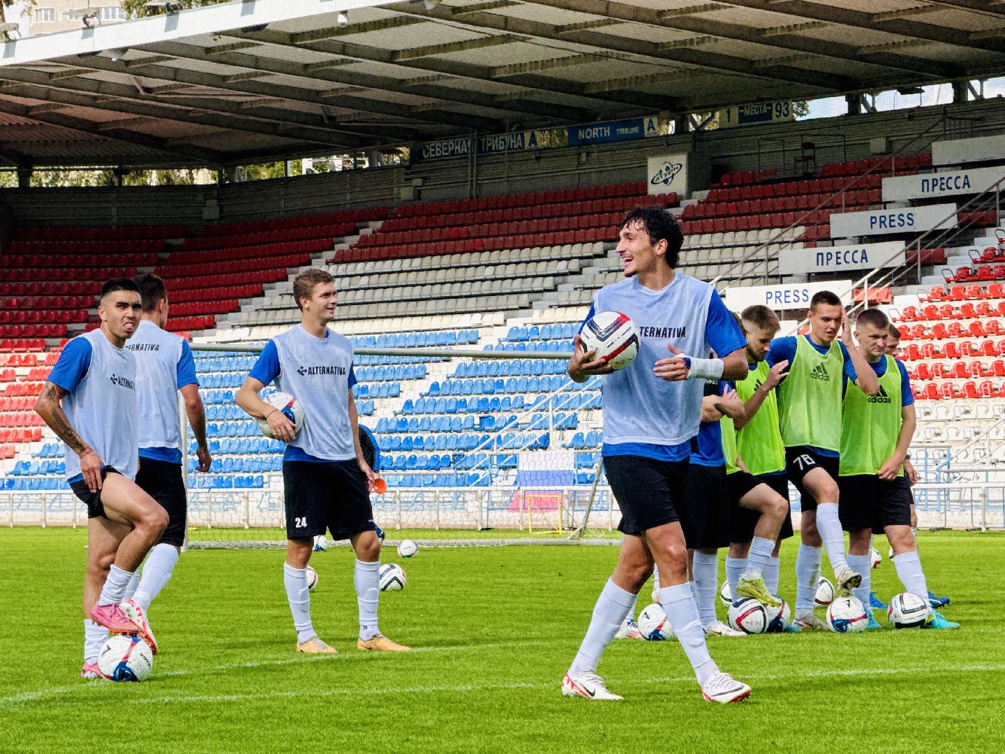 раменское, раменский сатурн, леон сатурн, футбол,