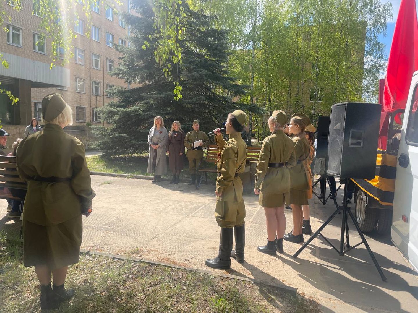 Красноармейск, Пушкинский, песни Победы, двор Победы, День Победы