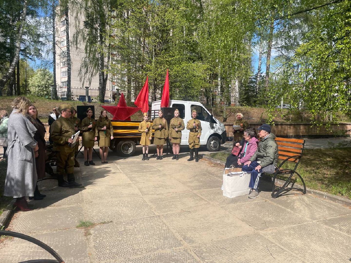 Красноармейск, Пушкинский, песни Победы, двор Победы, День Победы