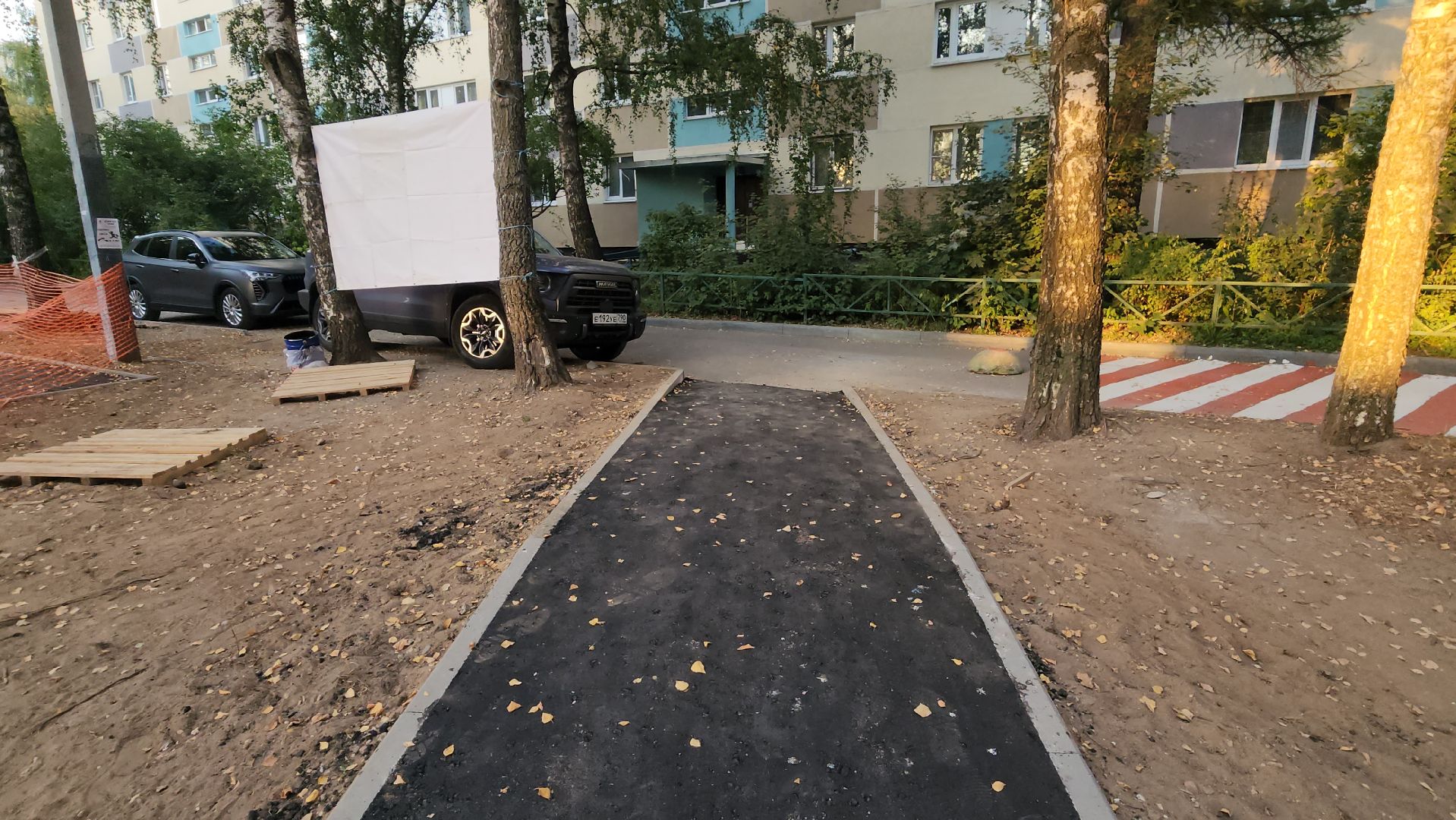 пушкино, асфальтирование дворов, дорожка, двор асфальт, удобство, благоустройство, жители, безопасное движение,