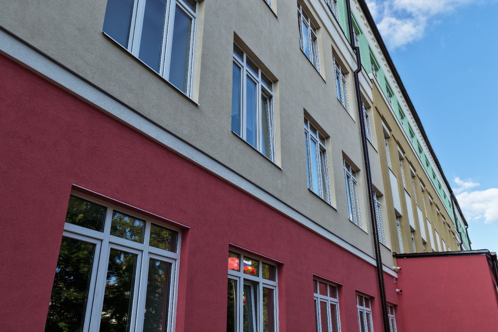 видео с коптера, школе 1 в серпухове,