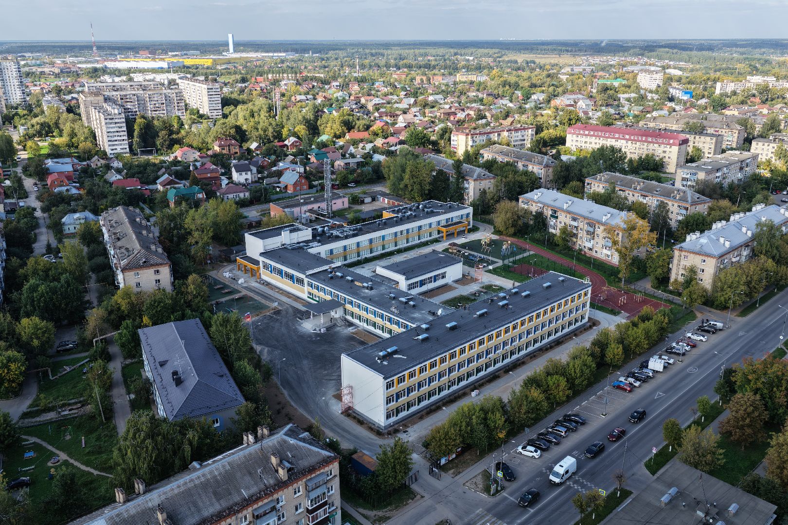 видео с коптера, школа 9 в серпухове,