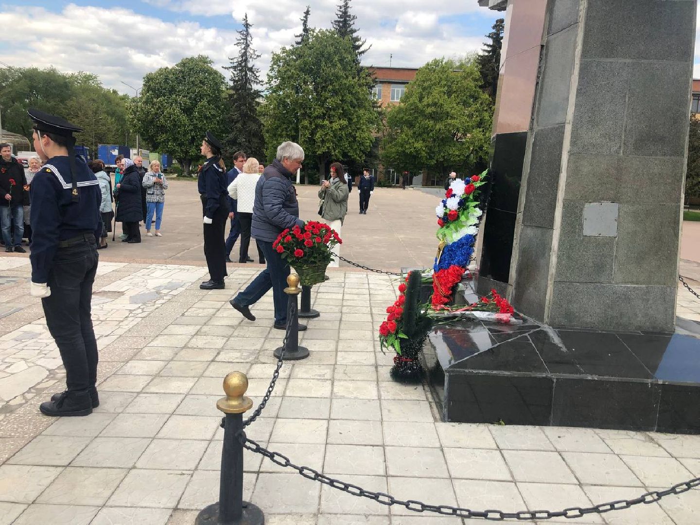 Подольск, возложение