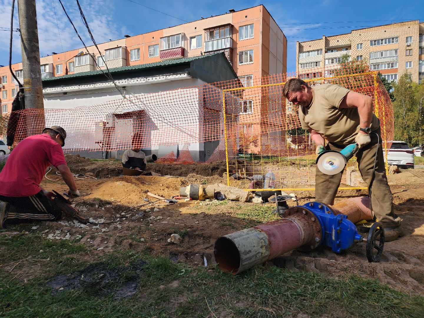 чехов, вишневый бульвар, улица чехова, капремонт теплотрассы, капитальный ремонт теплосетей, система отопления, модернизация, реконструкция, обновление, замена труб, подготовка к отопительному сезону, врезка в систему отопления, горячее водоснабжение, гвс,теплоснабжение, госпрограмма московской области, развитие инженерной инфраструктуры,