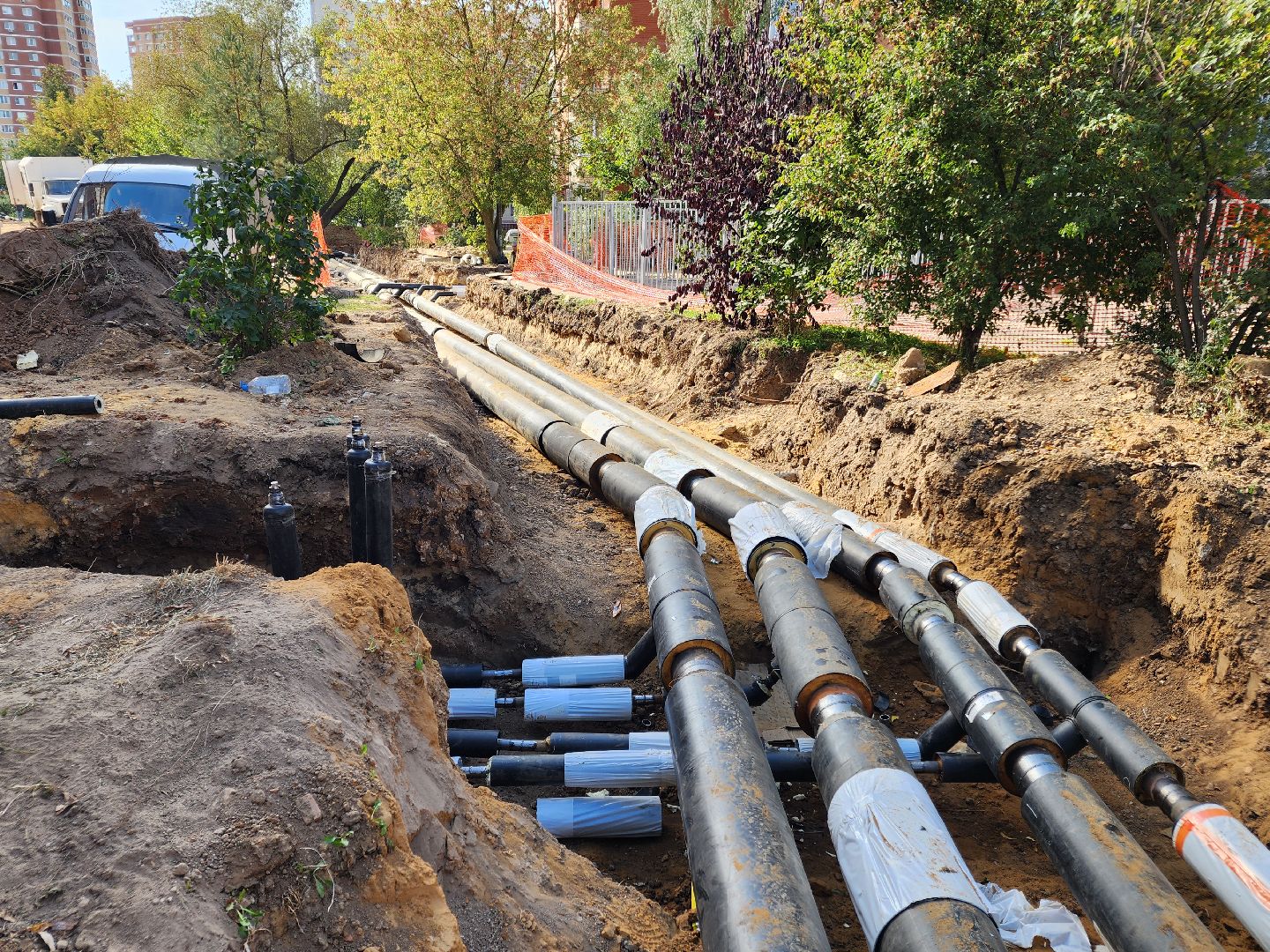 чехов, вишневый бульвар, улица чехова, капремонт теплотрассы, капитальный ремонт теплосетей, система отопления, модернизация, реконструкция, обновление, замена труб, подготовка к отопительному сезону, врезка в систему отопления, горячее водоснабжение, гвс,теплоснабжение, госпрограмма московской области, развитие инженерной инфраструктуры,