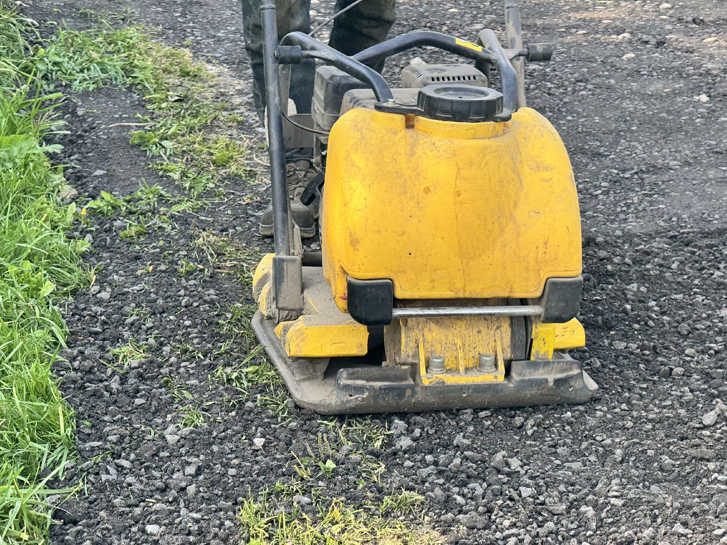 шаховская, ямочный ремон, ремонт дороги, асфальтная крошка,