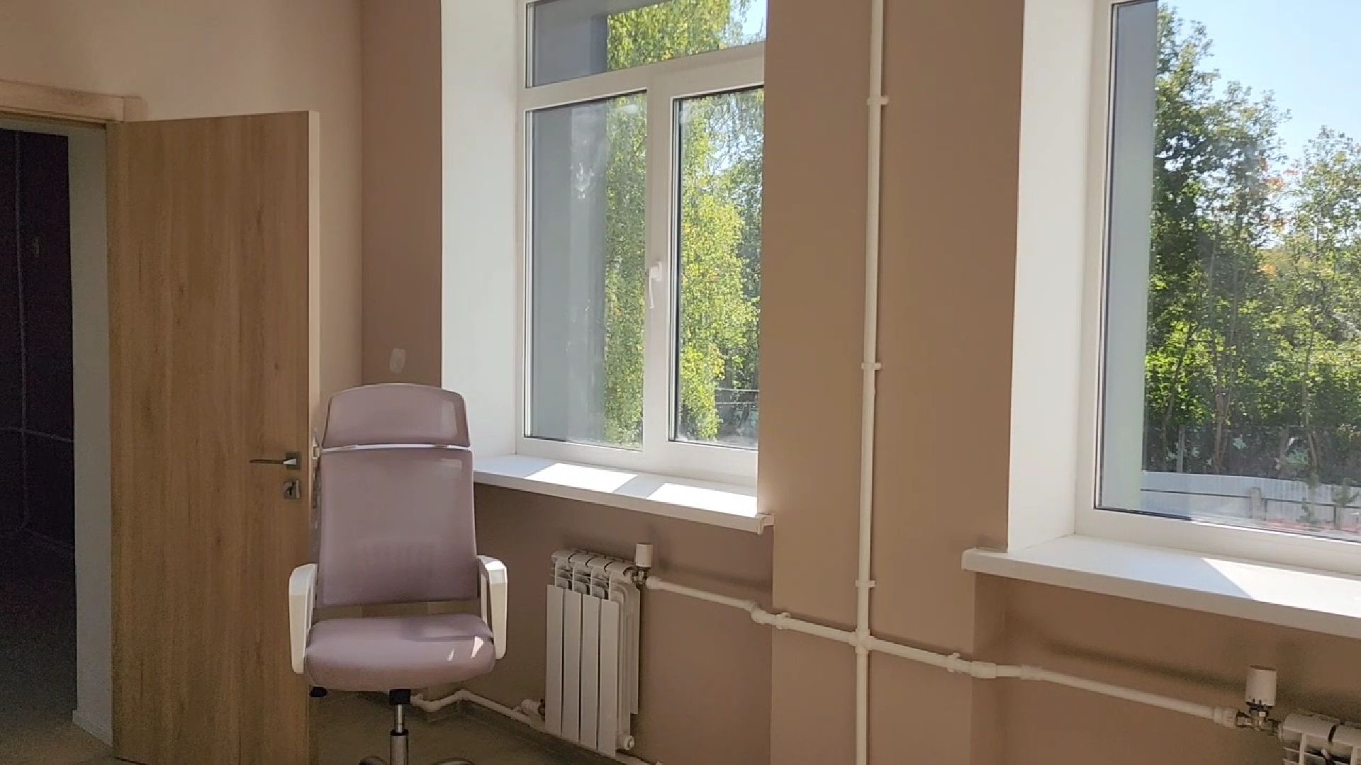 бронницы, капремонт детской школы искусств в бронницах, обновленная детская школа искусств в бронницах,